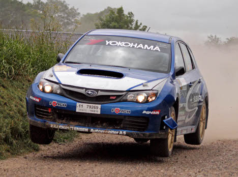 Max Christensen og Ole R. Frederiksen går til 4WD-makronerne i deres Subaru Impreza WRX